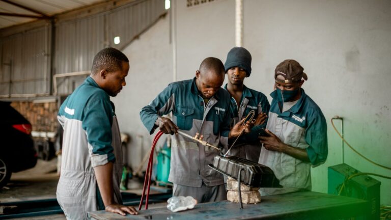 How to Choose the Best Welders Overalls