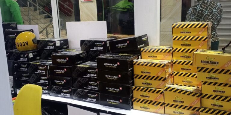 Safety boots and Safety Shoes